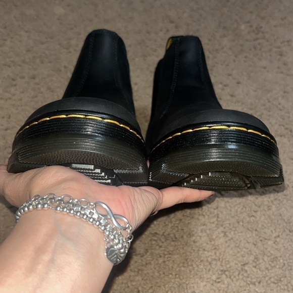 Dr. Marten’s Embury Leather Casual Chelsea Boot Wyoming Black 6 - Picture 8 of 11